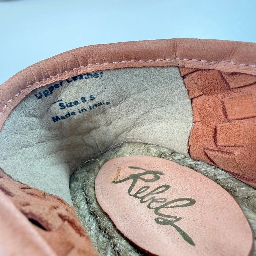 Rebels Womens 8.5 Woven Leather Espadrille Flats Peach Basketweave Boho Slip On